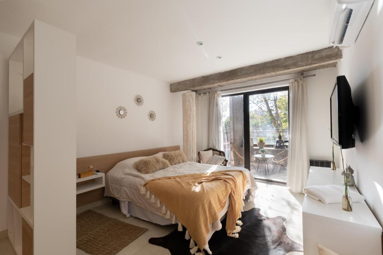 Cbmona Suites Villa Mercedes Bagian luar foto