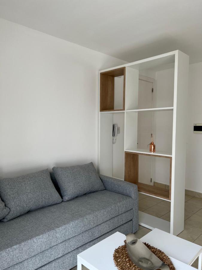 Cbmona Suites Villa Mercedes Bagian luar foto