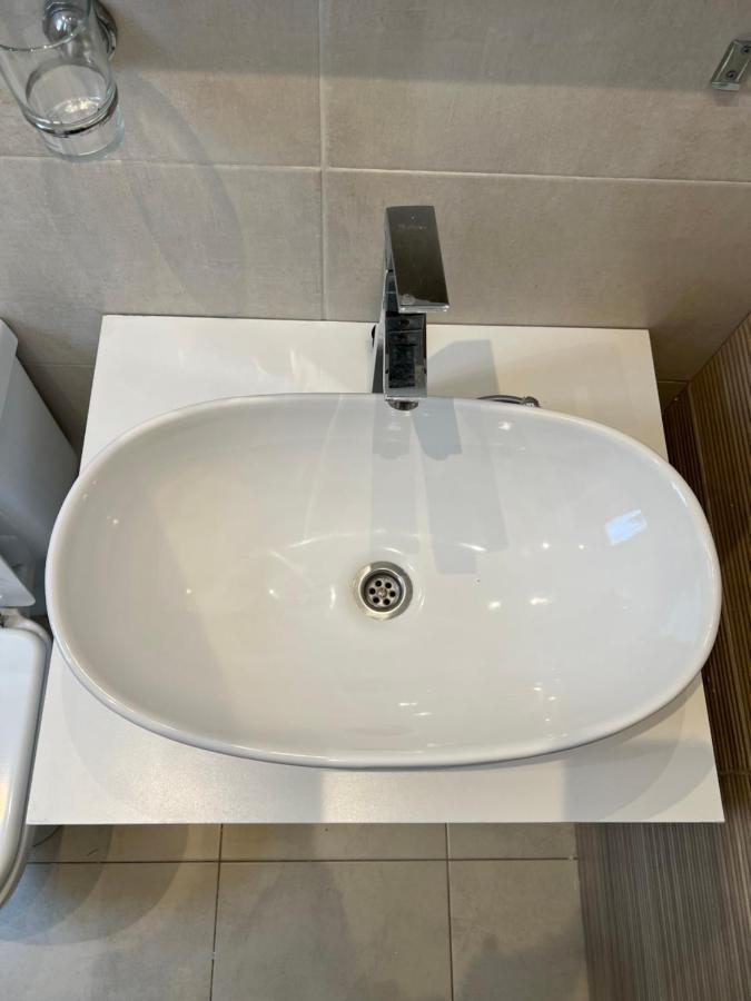 Cbmona Suites Villa Mercedes Bagian luar foto