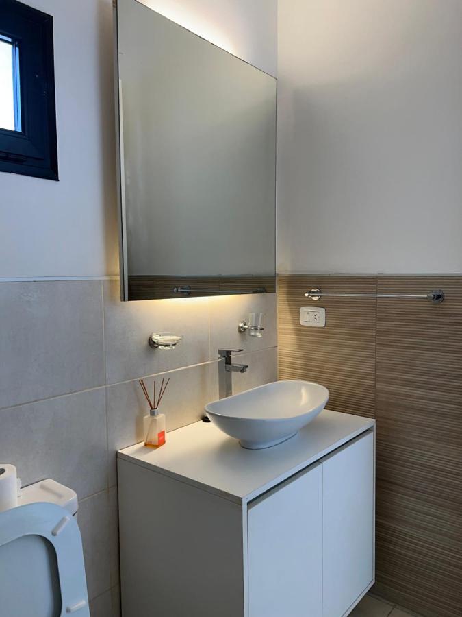 Cbmona Suites Villa Mercedes Bagian luar foto